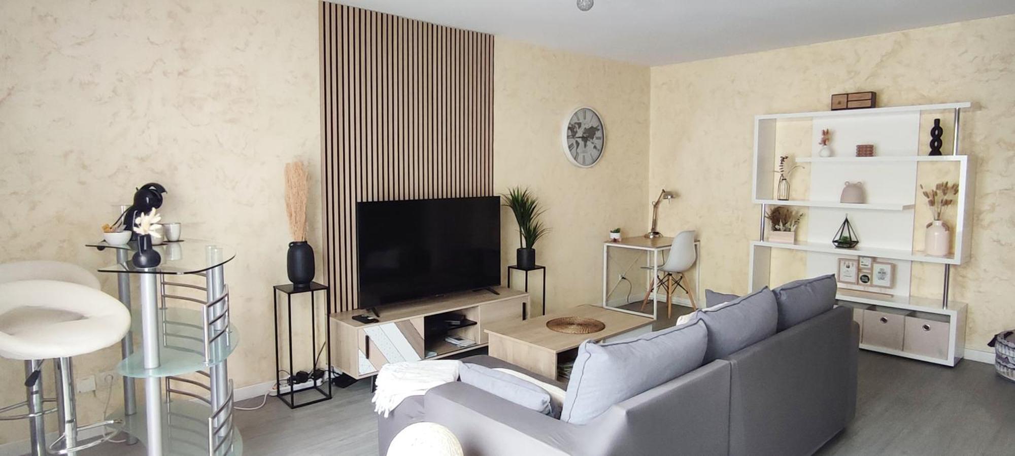 Cosy Appart - Balcon, Parking, Spacieux T2 - Proche Eurexpo Stade Saint-Priest  Luaran gambar